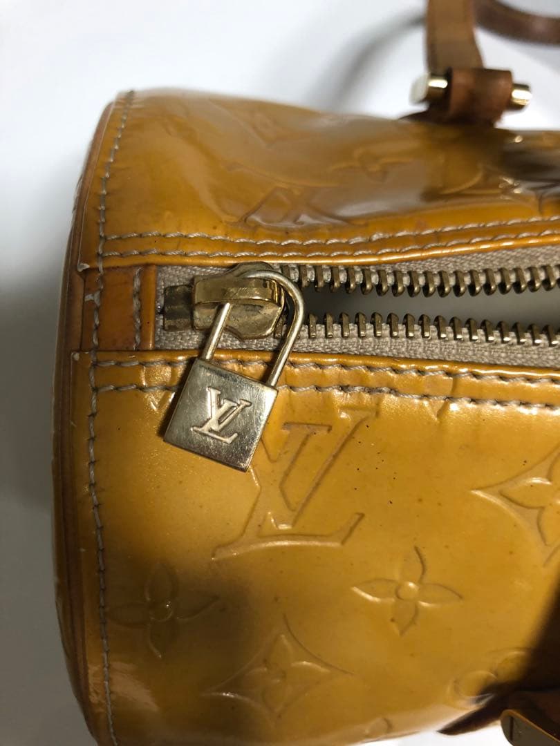 ルイ・ヴィトン　モノグラム・ヴェルニ ベッドフォード　ハンドバッグ