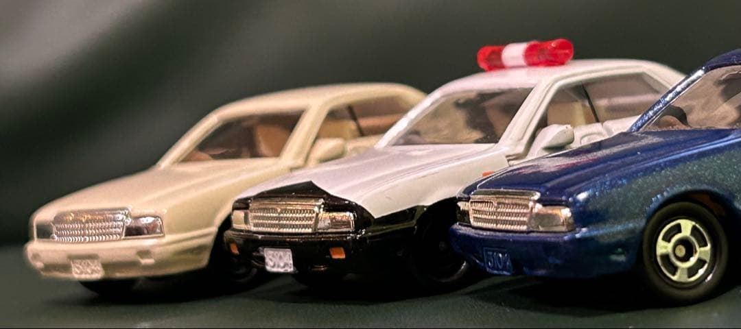 トミカ ニッサン シーマ 3台セット