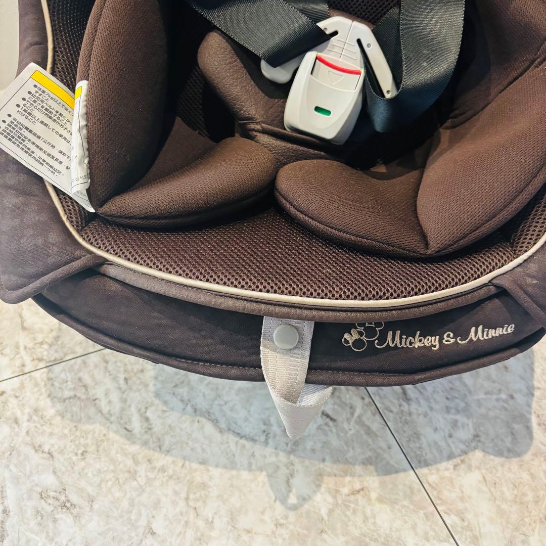 【極美品】combi コンビ ミニマグランデ チャイルドシート ディズニー