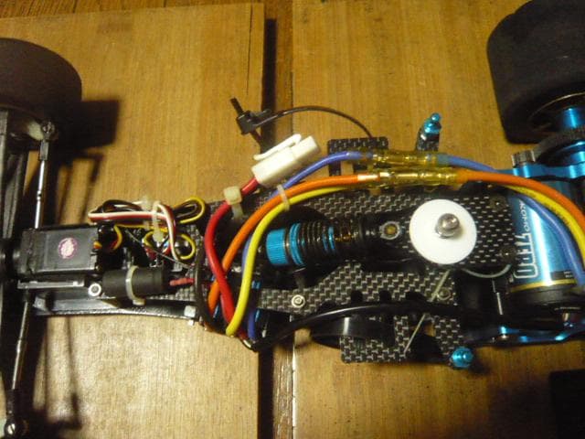 タミヤ　電動RC F104 シャーシ　中古　並品　＆　フロントタイヤ2組