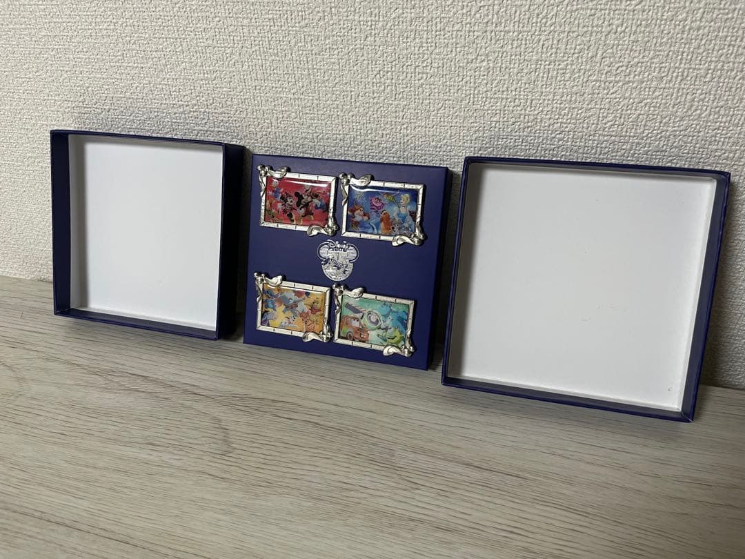 【希少】DisneyStoreLimited Edition 500 ピンバッジ