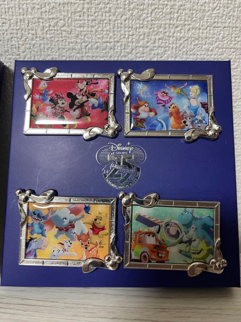 【希少】DisneyStoreLimited Edition 500 ピンバッジ