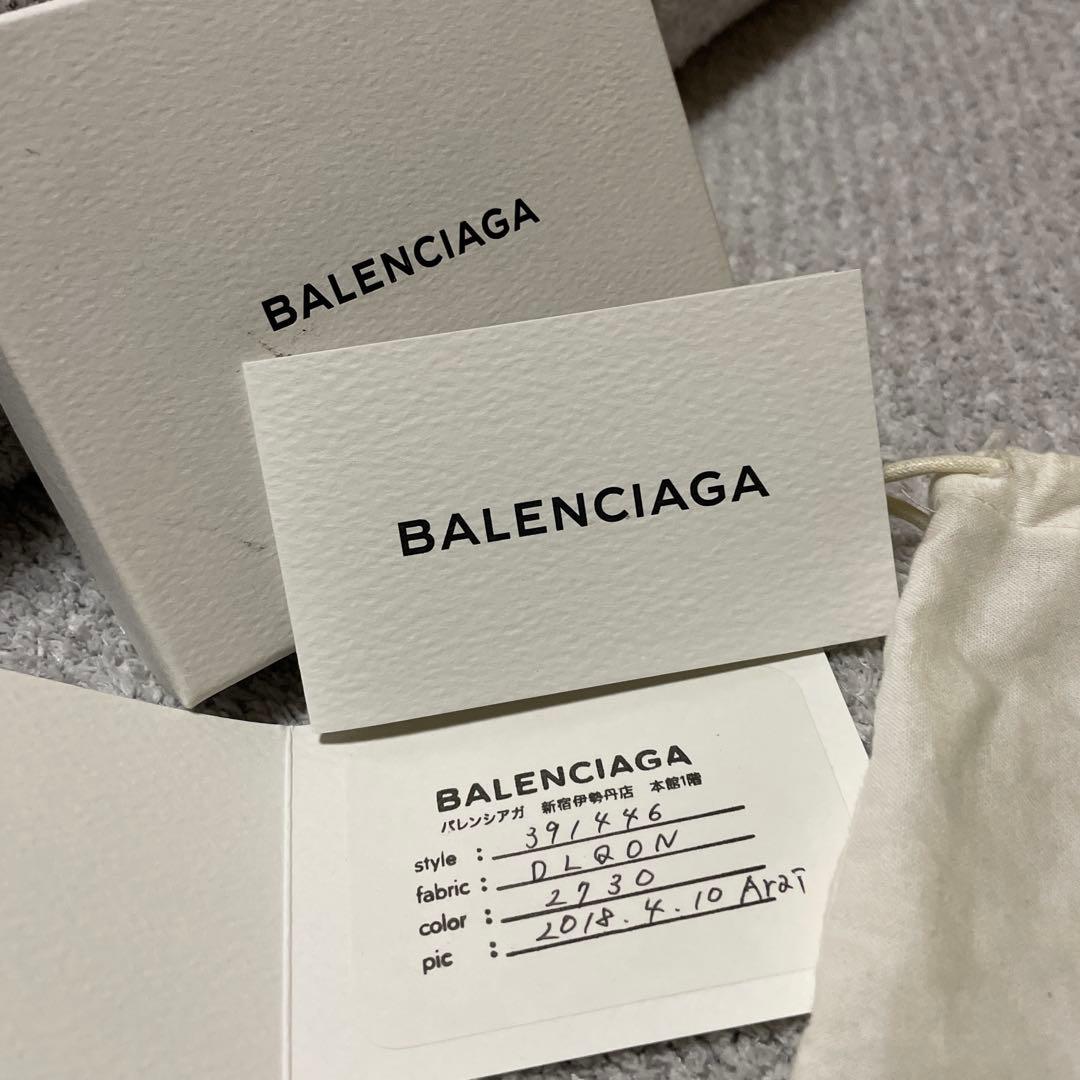 BALENCIAGA ベージュ 三つ折り財布