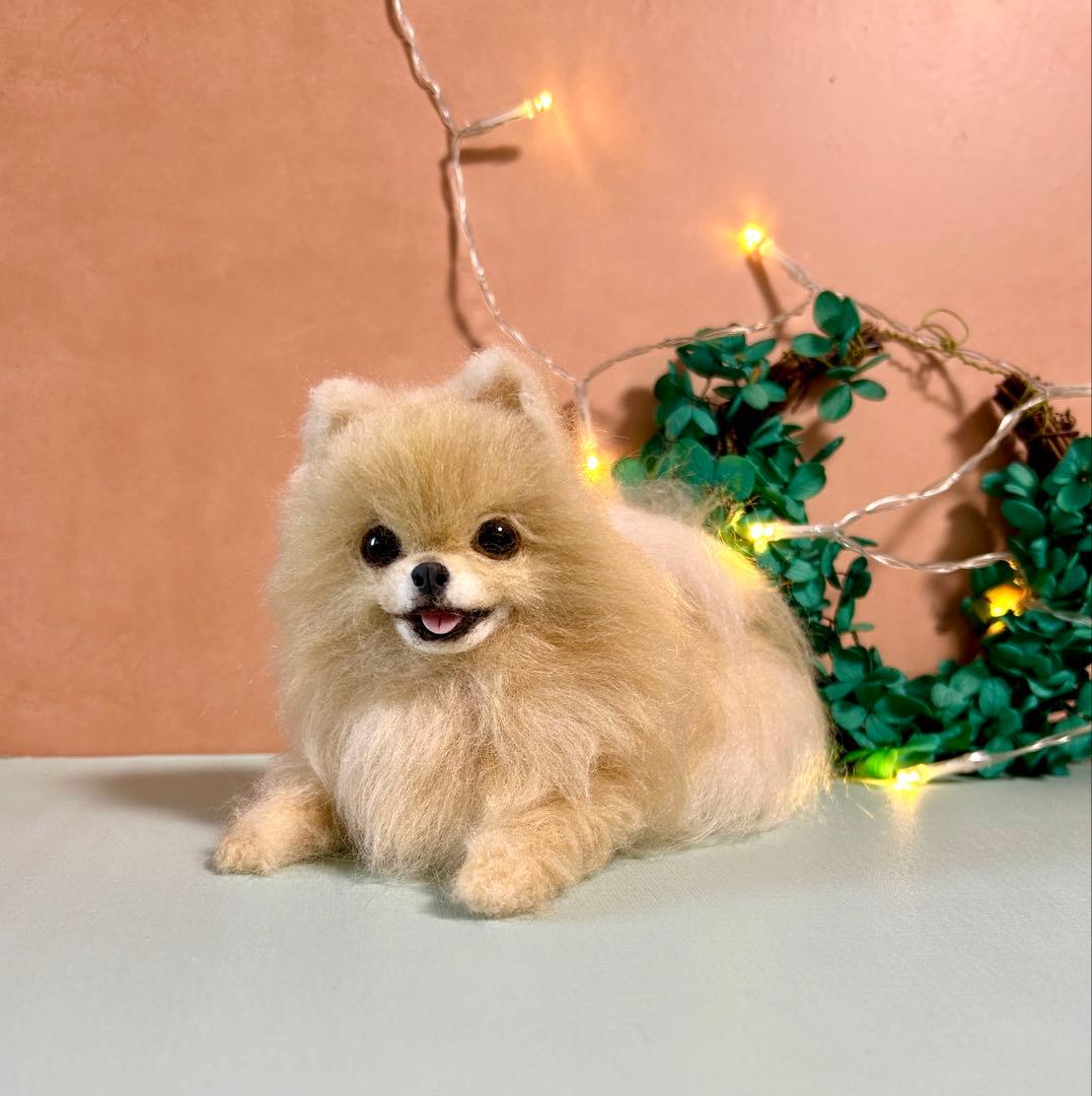 羊毛フェルト　ふわもこポメラニアン