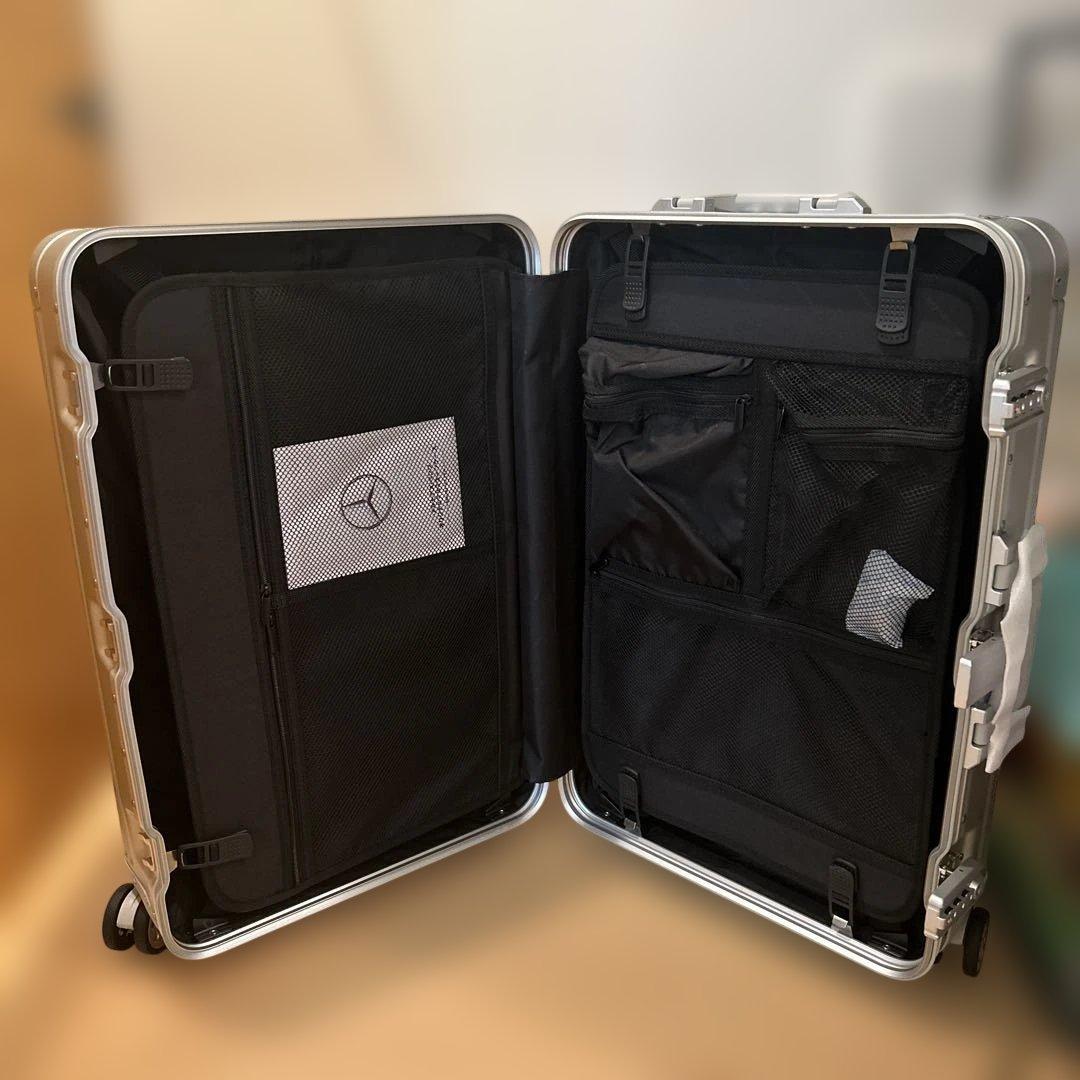 【新品・未使用】【非売品】メルセデスベンツシルバースーツケース65Ｌ