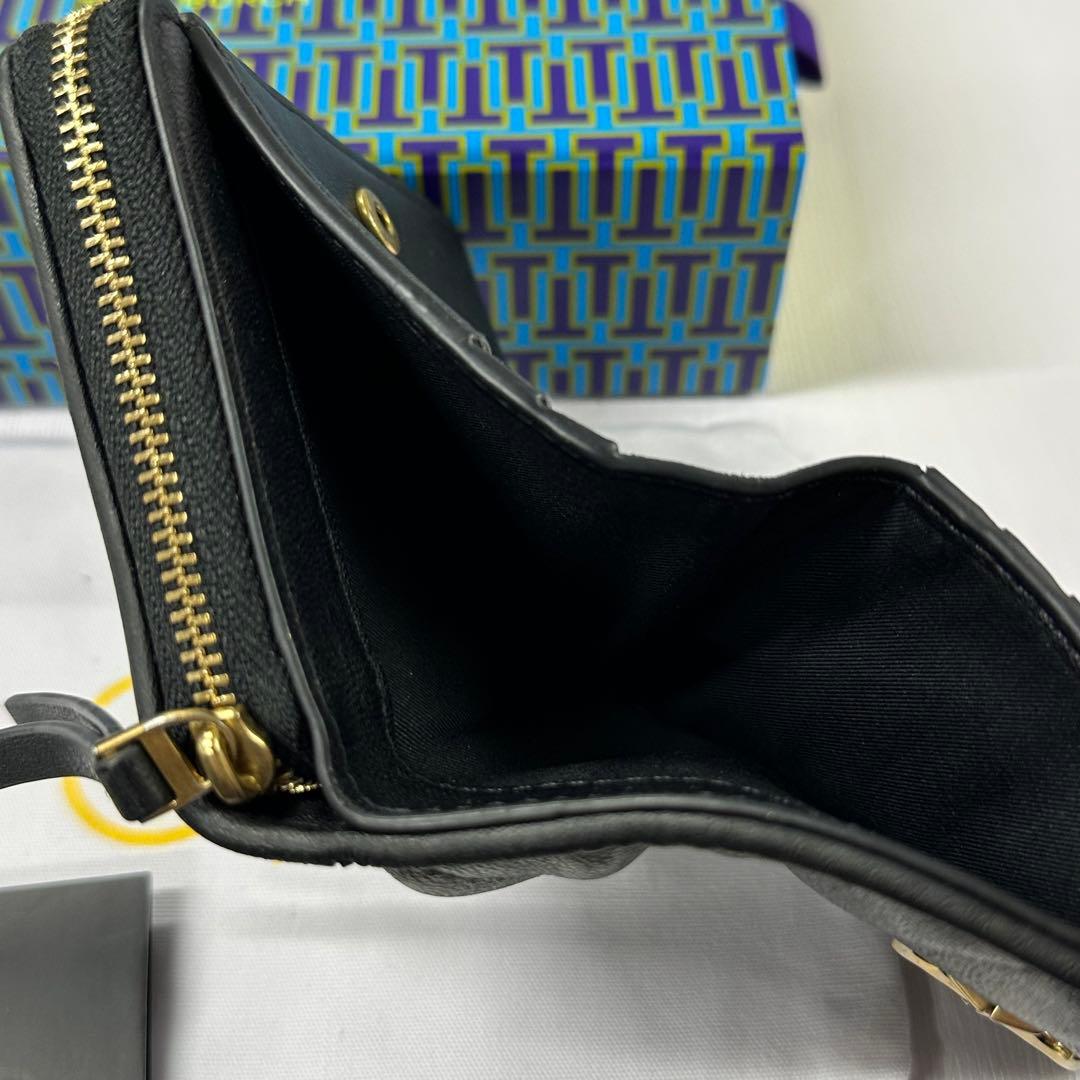 新品同様‼️ 現行　トリーバーチ　財布　二つ折り　折り財布　キルティング