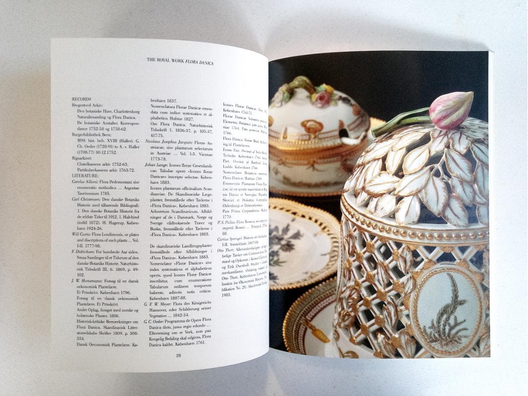 FLORA DANICA　デンマークのボタニカル細密画の世界　1990年代