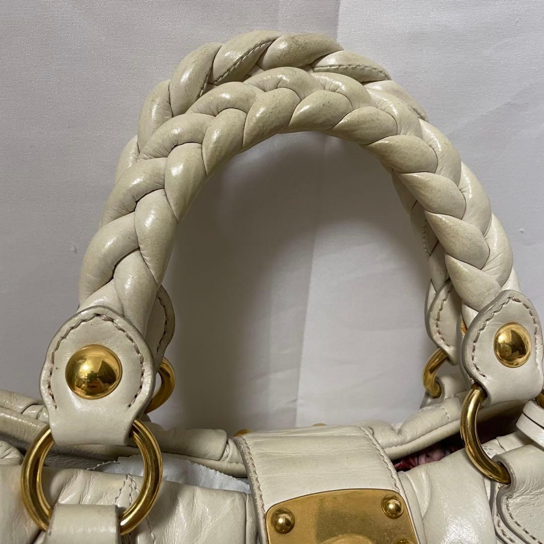 ■極美品■ MIUMIU ハンドバッグ　マテラッセル　白　ギャザー