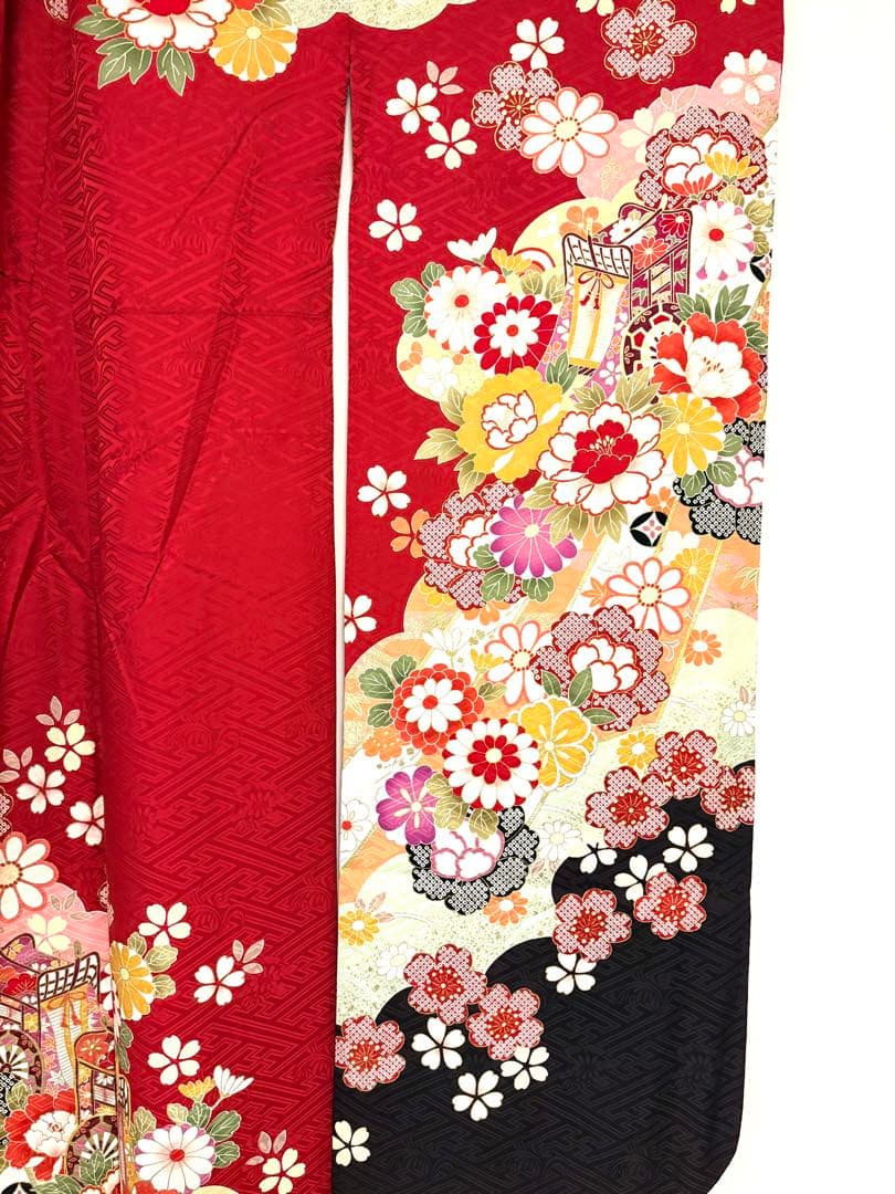 振り袖2着＋フルセット（訳あり長襦袢）おまけで小振袖1着、着物用ハンガー