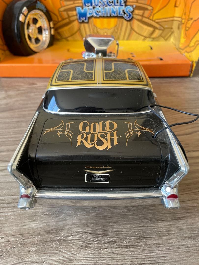 muscle machine ミニカー　Chevrolet アメ車