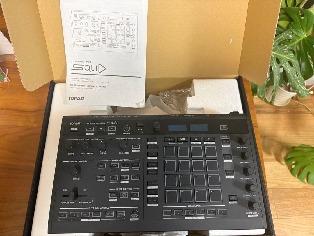 美品！TORAIZ SQUID マルチトラックシーケンサー