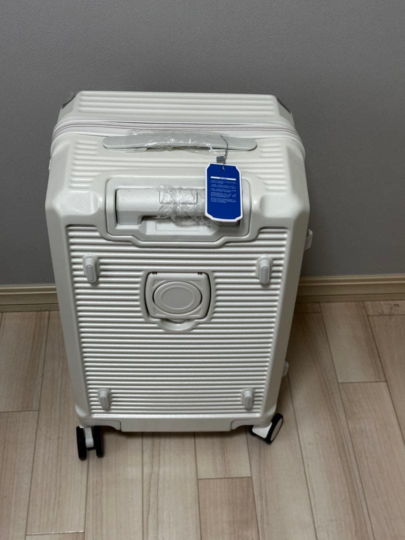 PEPSIコラボ 白キャリーケース（カップホルダー付）