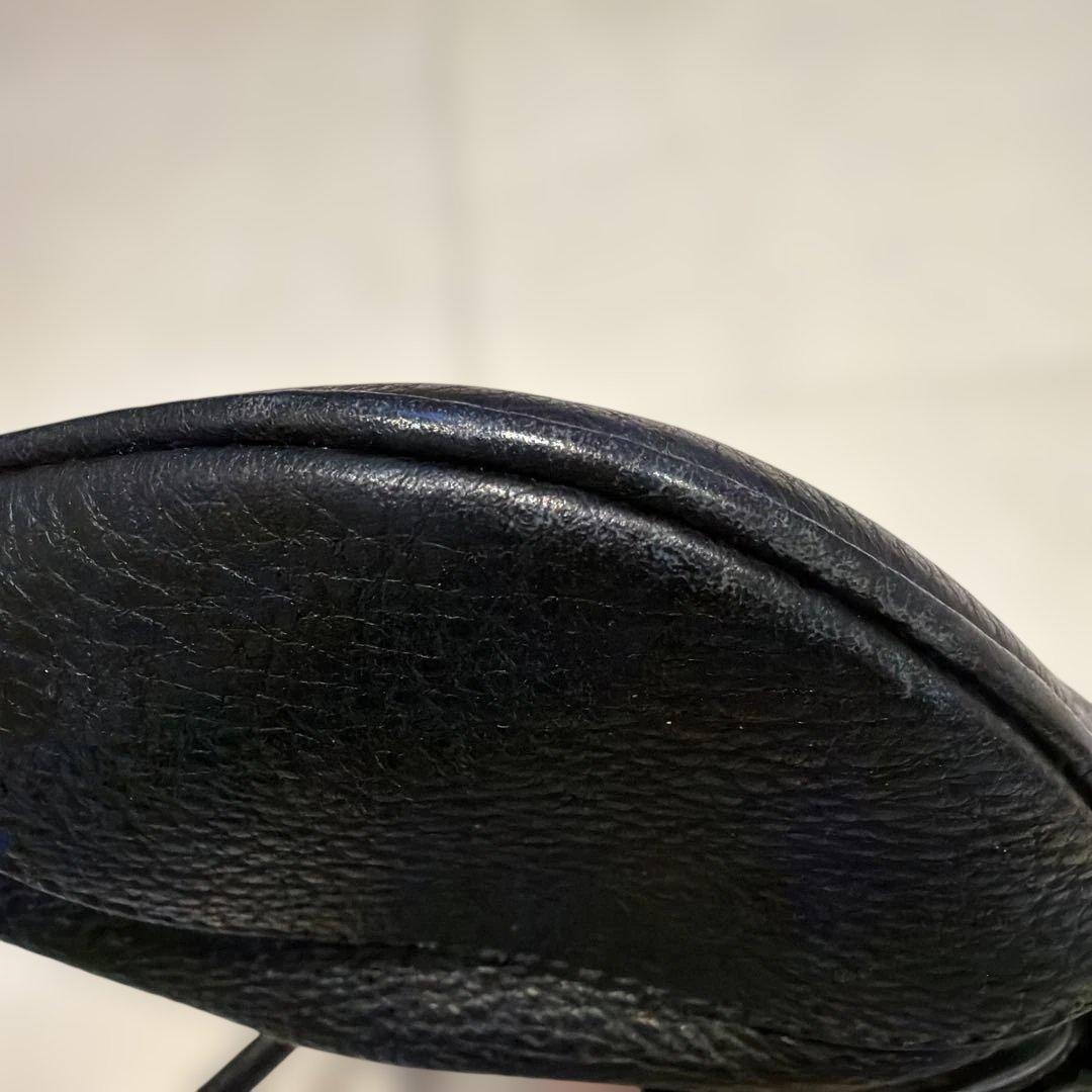 Ferragamo ブラックレザー ハンドバッグ 約30cm