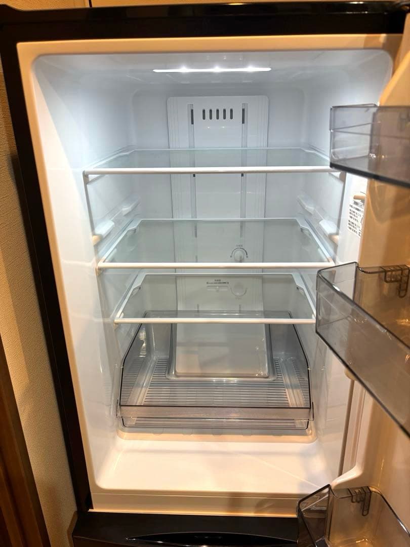 東芝(TOSHIBA) 冷蔵庫153L GR-U15BS 2ドア　右開きブラック