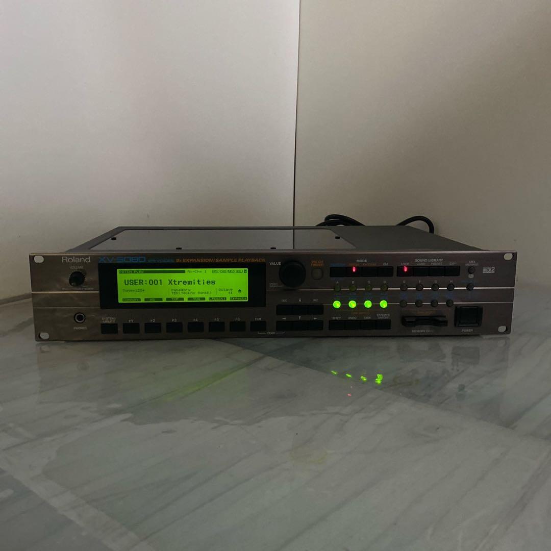良品　完動品　Roland XV-5080ローランド 音源モジュール