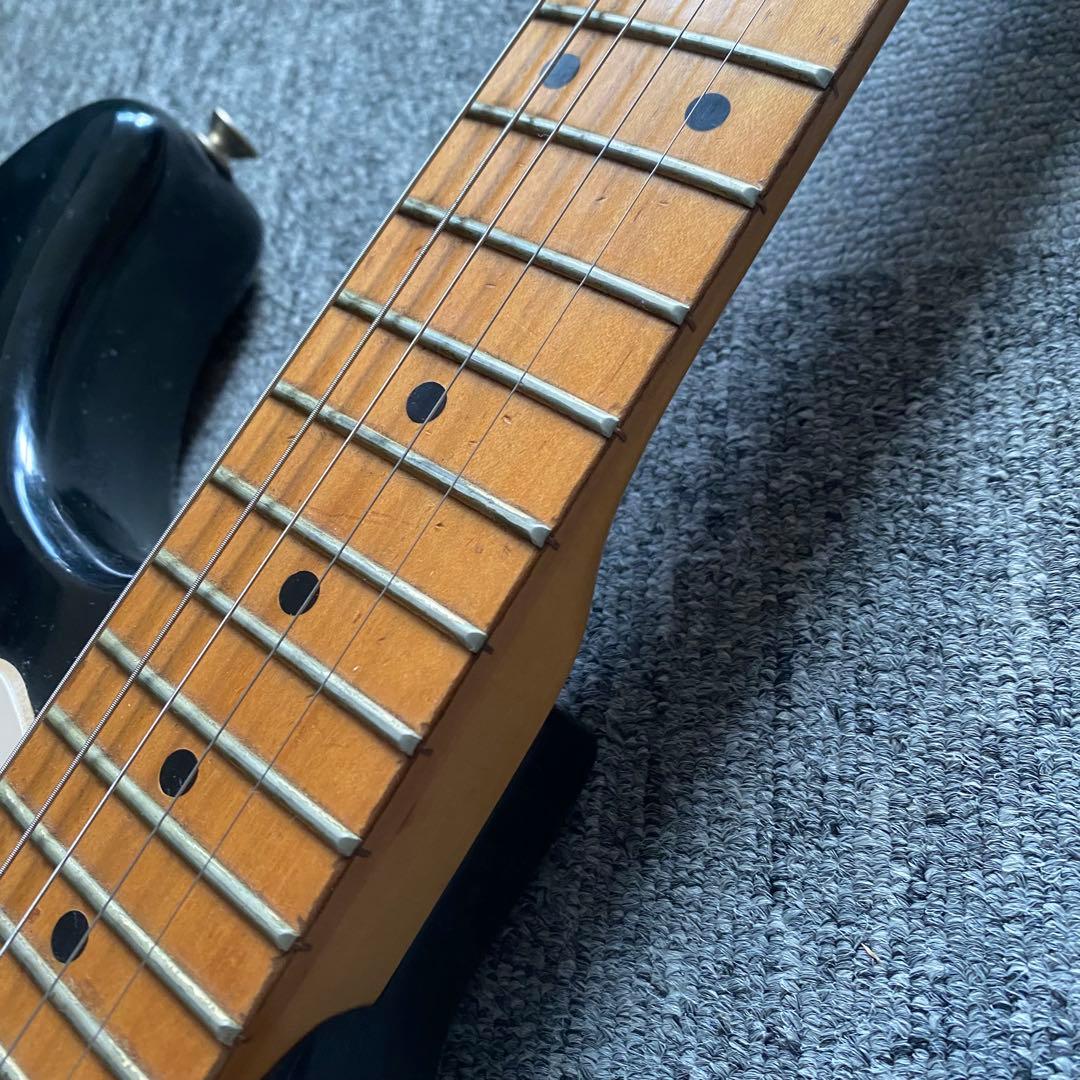 ブラック ストラトキャスター 社ロゴ付きノーブランド ブラッキー ビンテージ