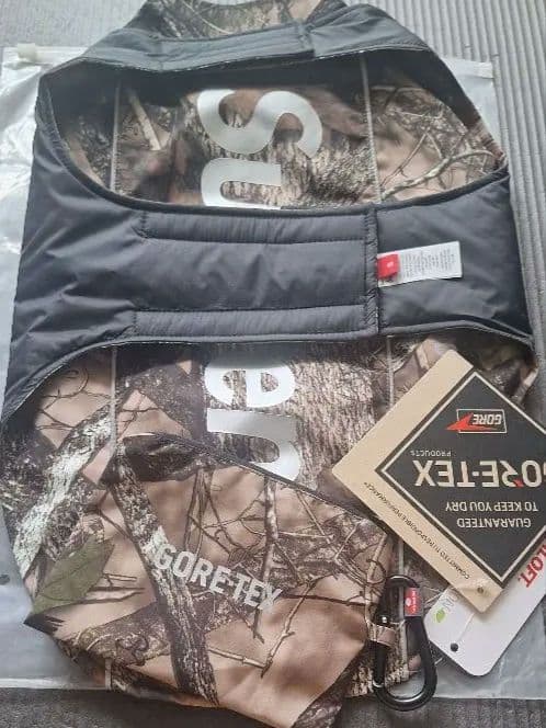 Supreme GORE-TEX Dog Jacket　ドッグウェアS サイズ