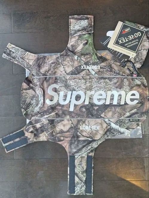 Supreme GORE-TEX Dog Jacket　ドッグウェアS サイズ