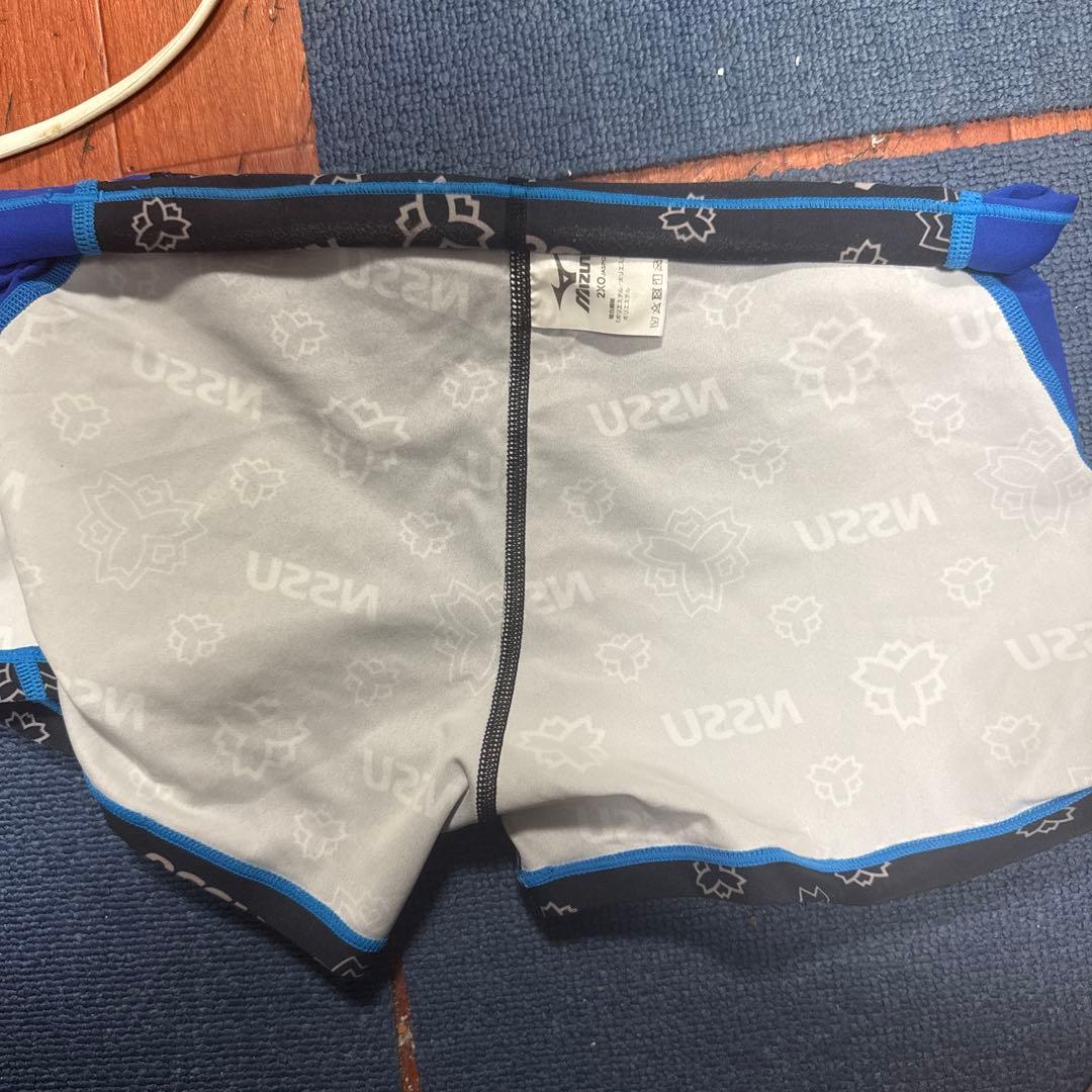 Mizuno日体大 NSSU 競泳水着 黒・青