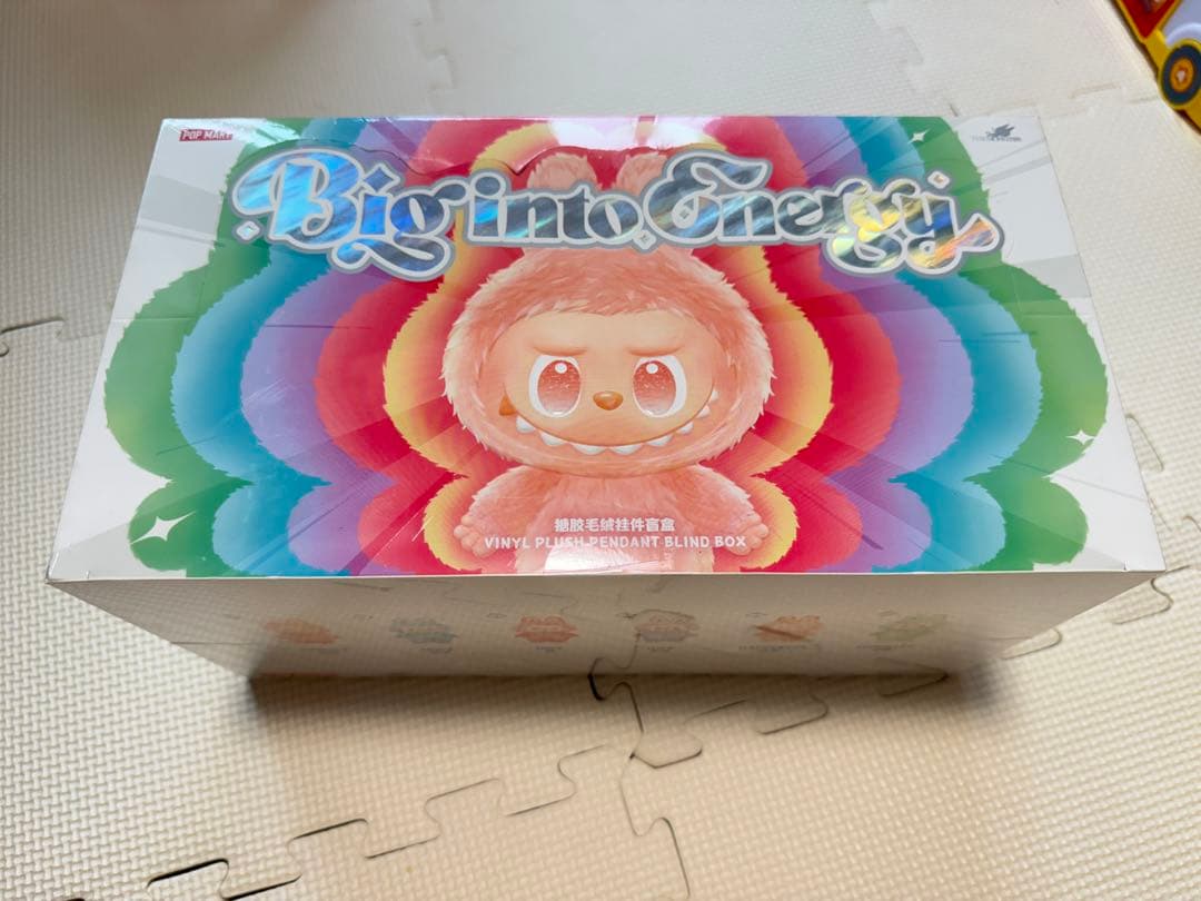 POP MART Big into Energy フィギュアコレクション