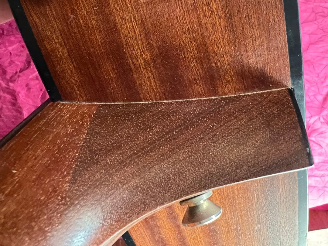 Taylor 110e テイラー エレアコ　fishmanピックアップ美品