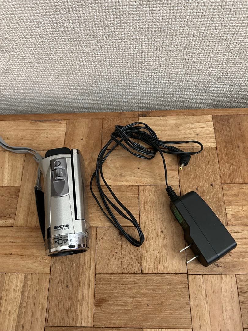 動作品■ビデオカメラ■KENWOOD■Everio■GZ-HM99-S