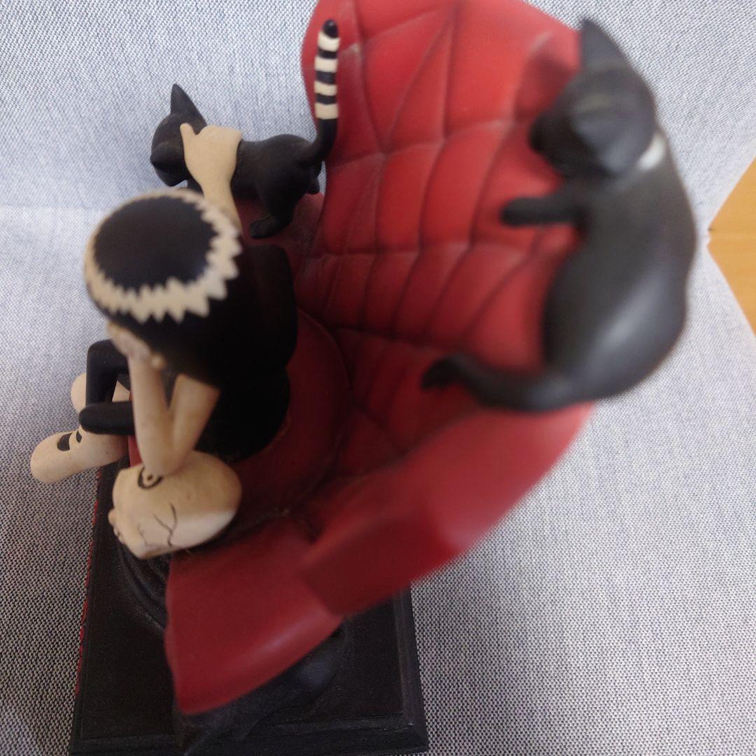 【世界限定1300体】Emily the Strange Chairman o…