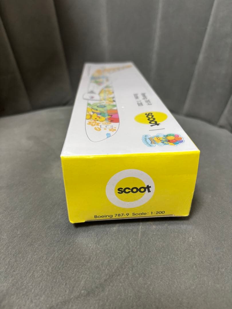 未開封！Scoot ポケモン 飛行機 海外限定 記念モデルプレーン
