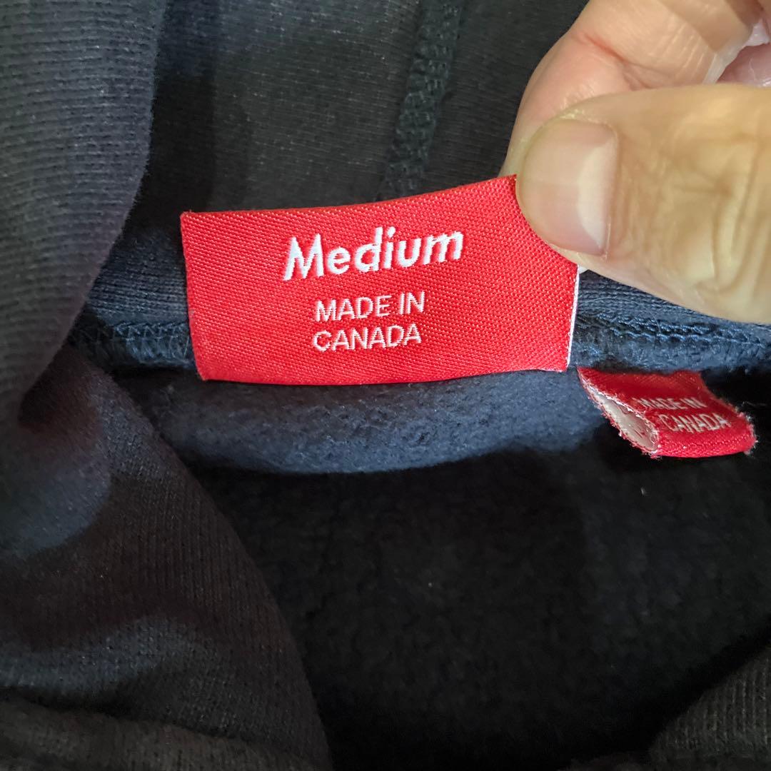 Supreme Sロゴ刺繍 パーカー