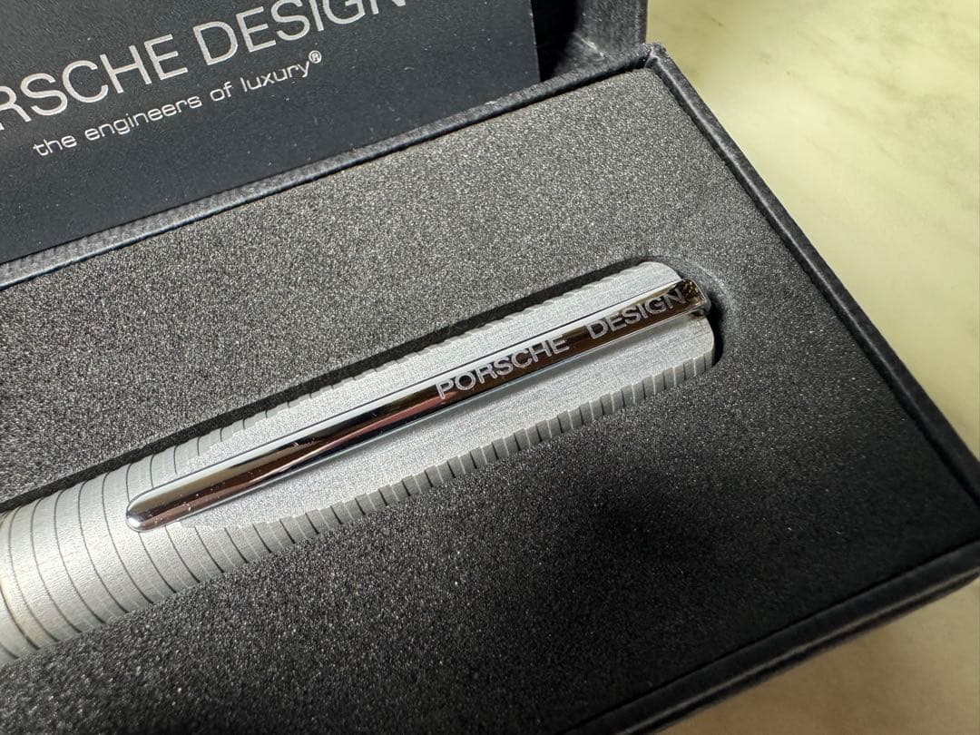 未使用　Porsche Design ボールペン　P'3120