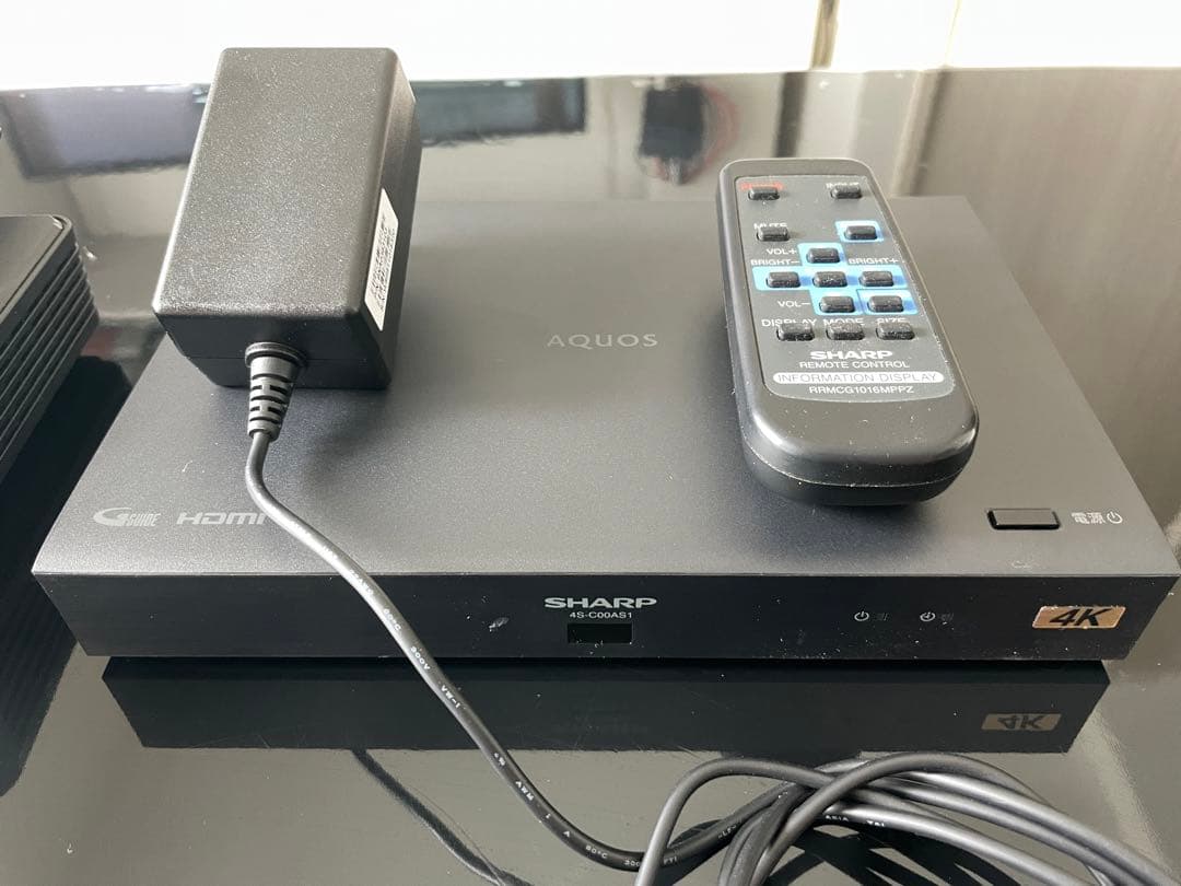 PanasonicとSHARPチューナー、ケーブル付