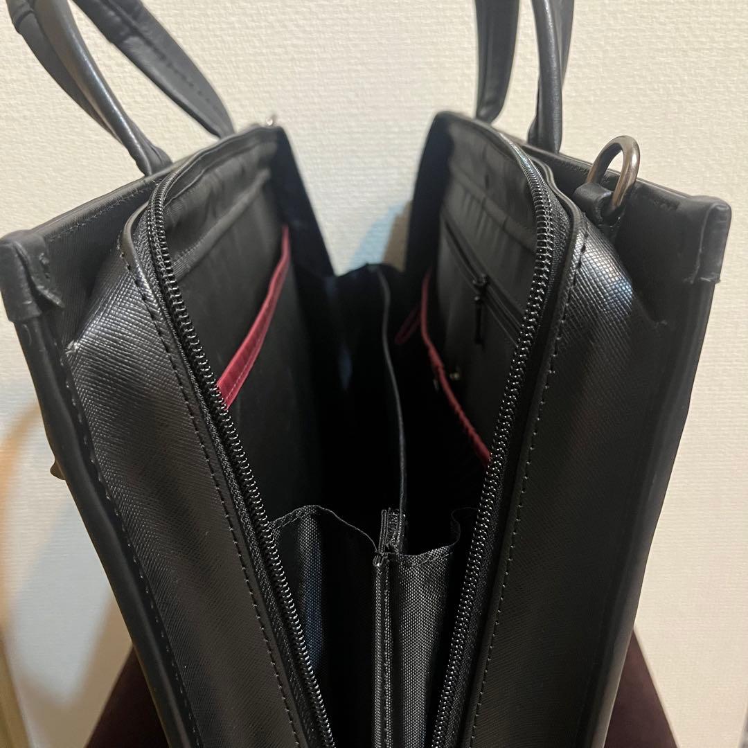 美品 TAKEO KIKUCHI タケオキクチ ビジネスバッグ 黒 皮革