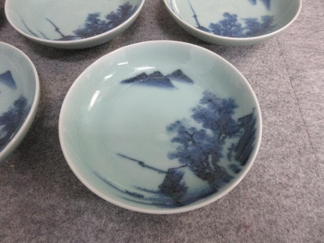 伊万里焼青山作鍋島青磁山水画小皿5枚共箱 [B26969]