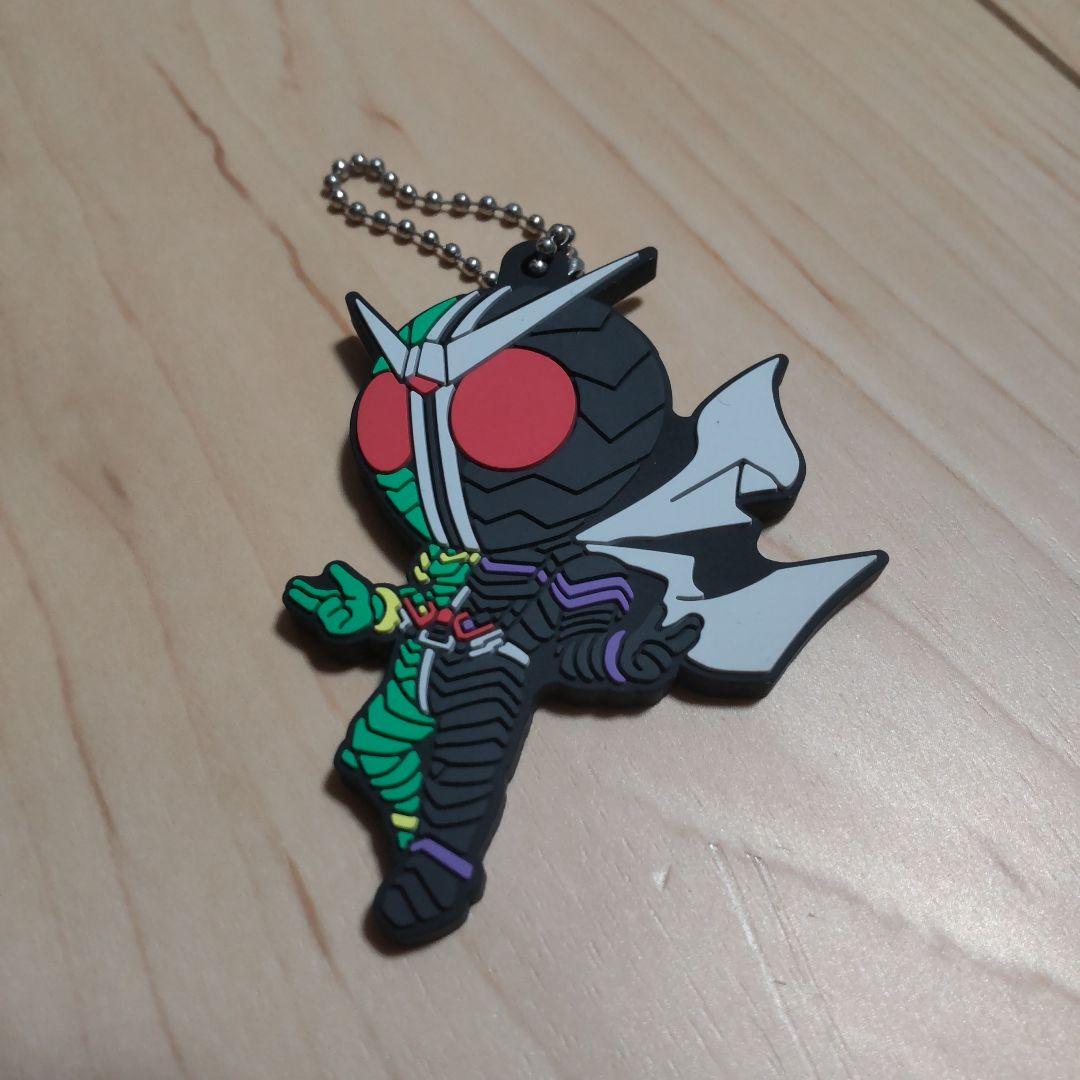 ダブルのキーホルダー