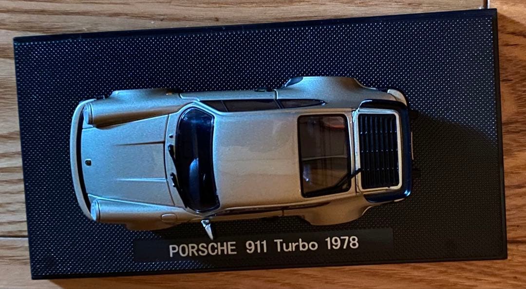 Ebbro Porsche 911 Turbo ゴールド 1/43