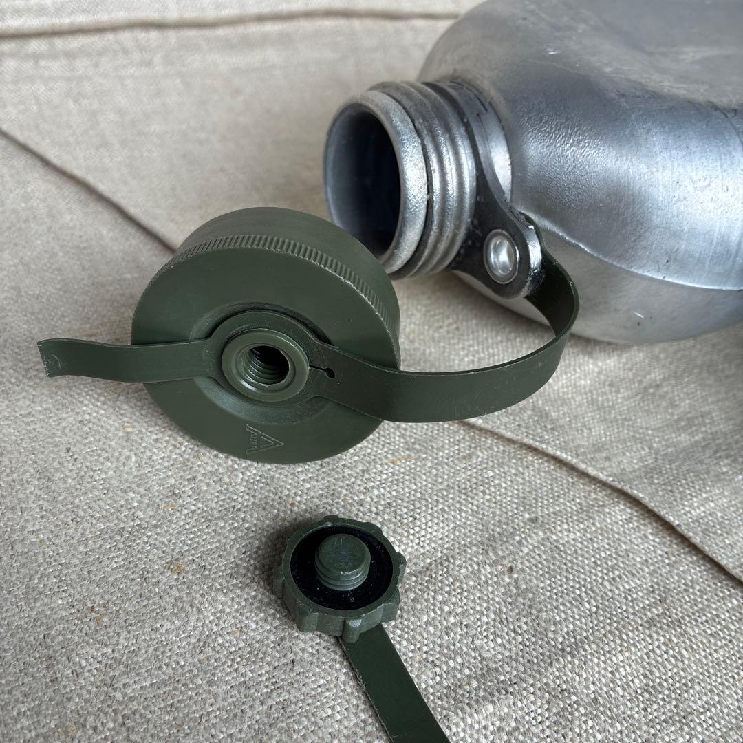 ドイツ連邦軍（Bundeswehr） アルミ製キャンティーン 実物