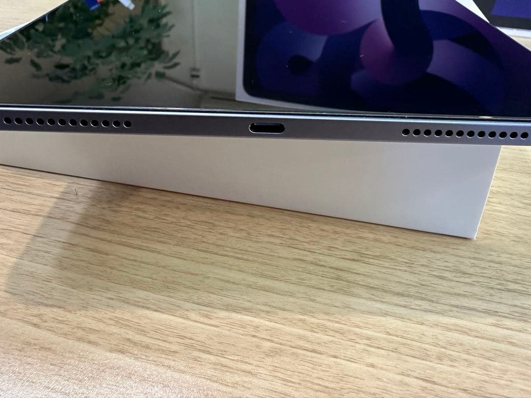 値下げ　[美品] iPad Air 第5世代Wi-Fi 256GB パープル