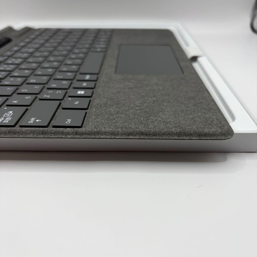 【未使用】Surface Pro スリムペン2付き Signatureキーボード