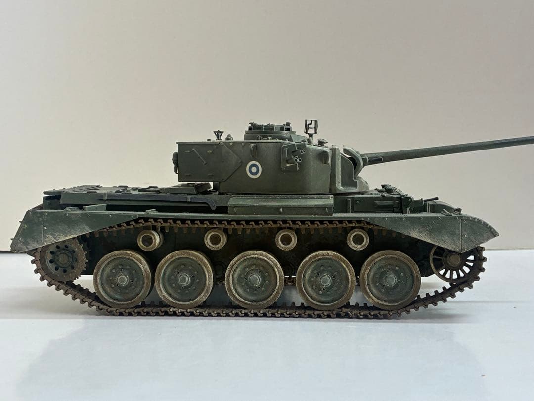 ブロンコモデル　コメット　巡航戦車　完成品　フィンランド　戦車　模型