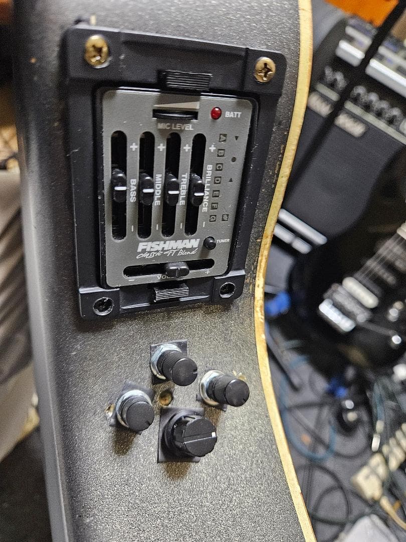 Apx8s 雑gold塗装 究極の改造！アコギ・エレキ化　調整済は動画！