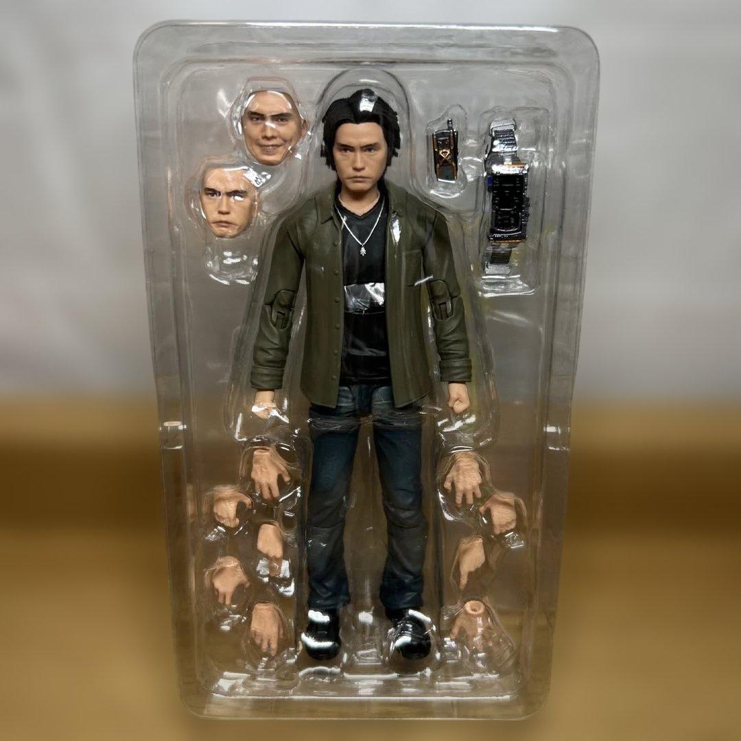 草加雅人 s.hフィギュアーツ 仮面ライダーカイザ