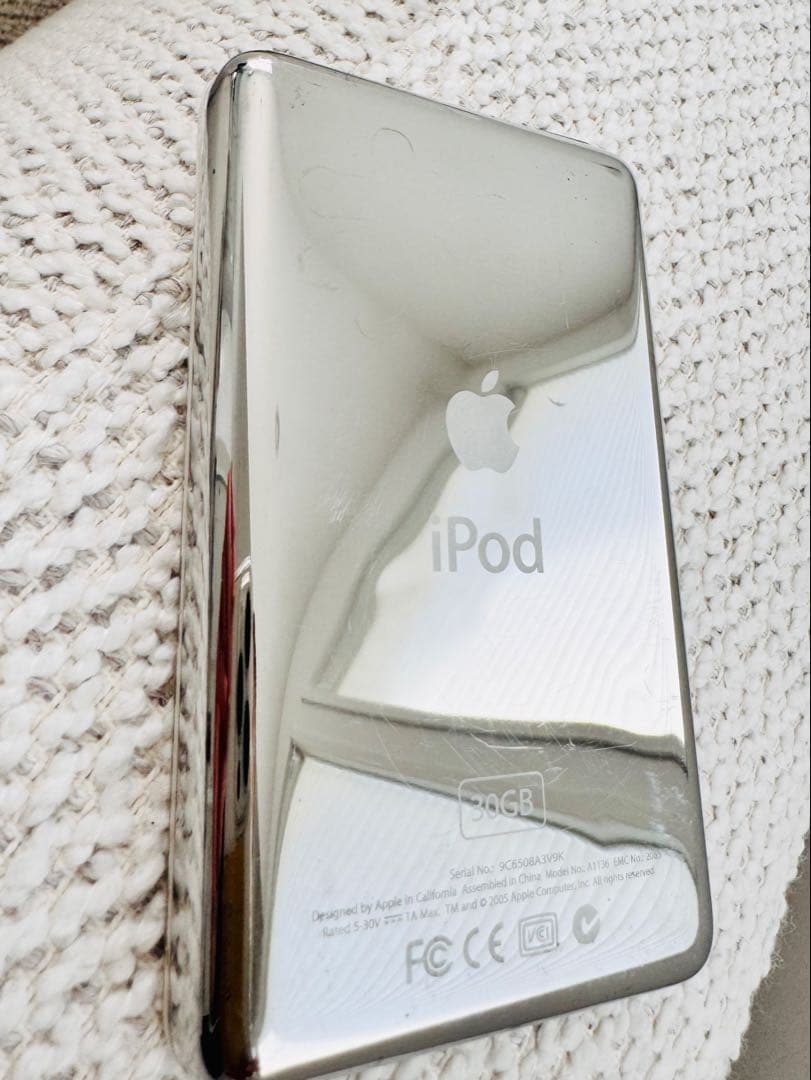 極美品 iPod Classic 5.5世代 MA444 30GB新品バッテリー