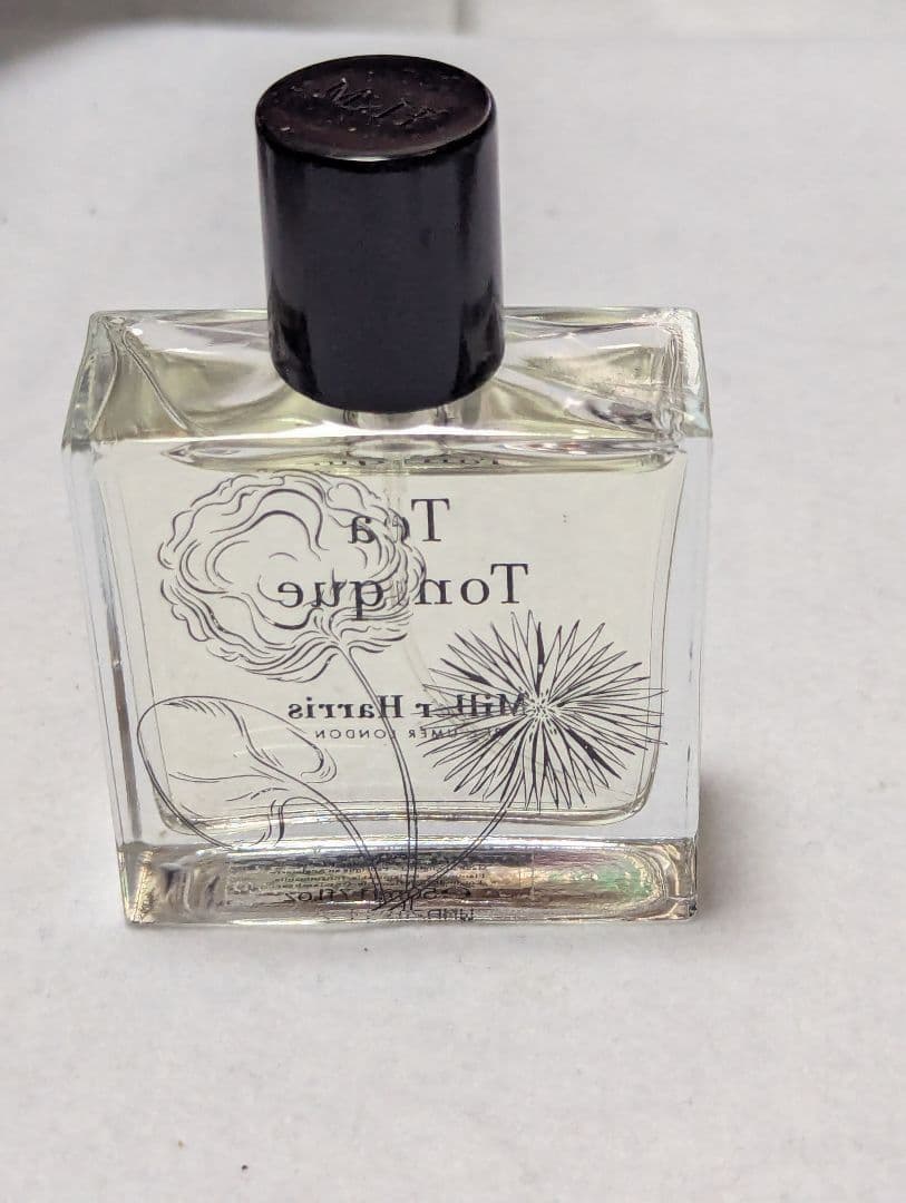 希少ミラーハリスティートニックオーデパルファム50ml