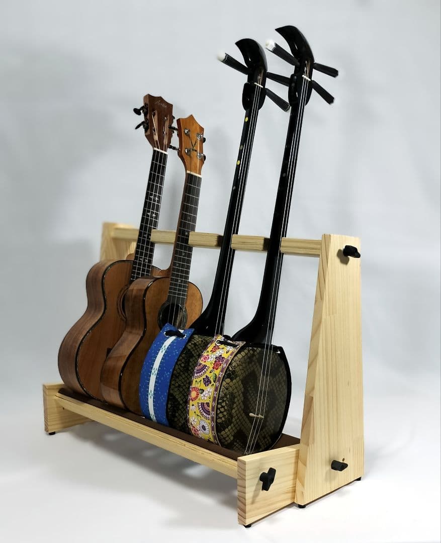 ハンドメイド　木製スタンド　三線　ウクレレ 兼用タイプ　 ナチュラルカラー4本用