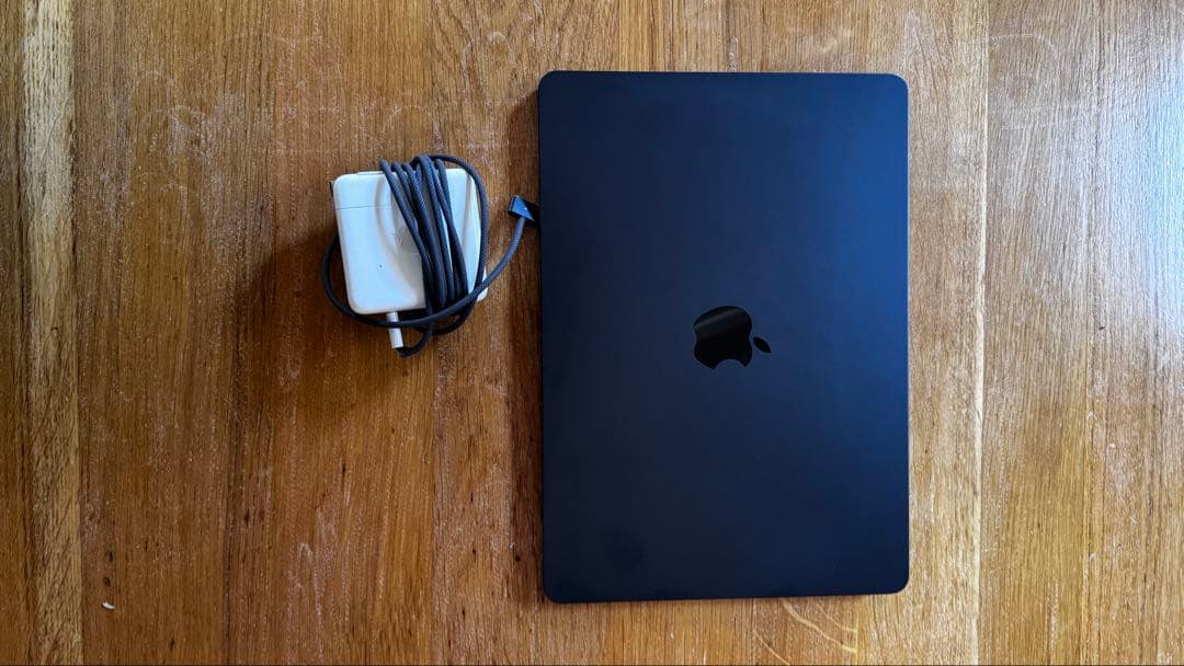 MacBook Air M2 16GB ミッドナイト　2022