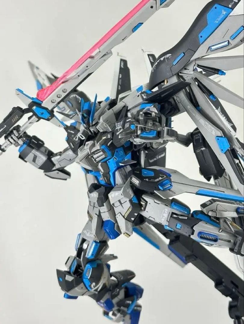 MG ガンダム エクスインパルス 徹底改造 全塗装 完成品 ガンプラ