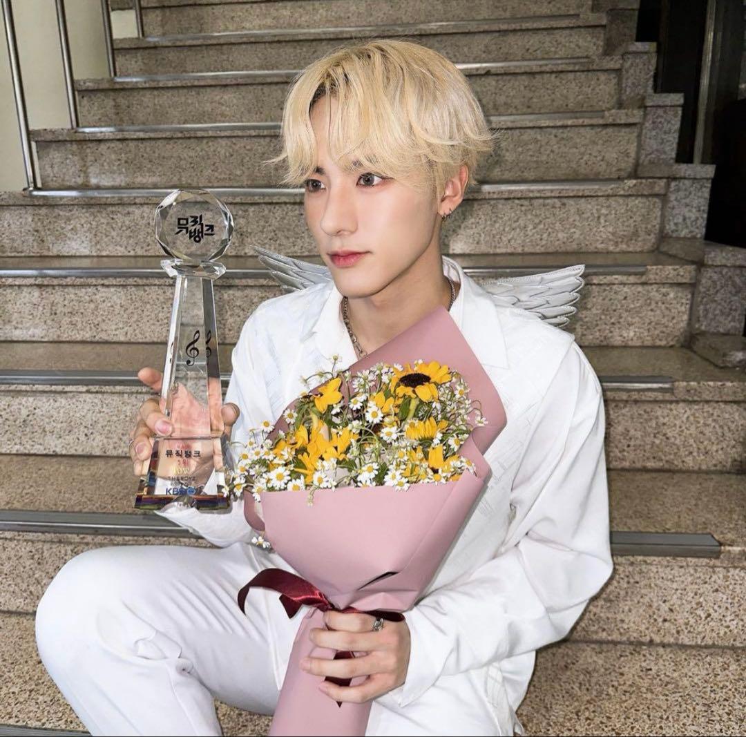 theboyz エリック ヨントン ポラ チェキ roar ヨントン特典