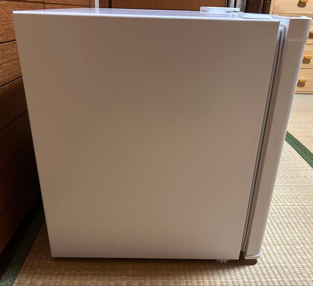 maxzen マクスゼン 冷凍庫 JF032M1L01WH 32L