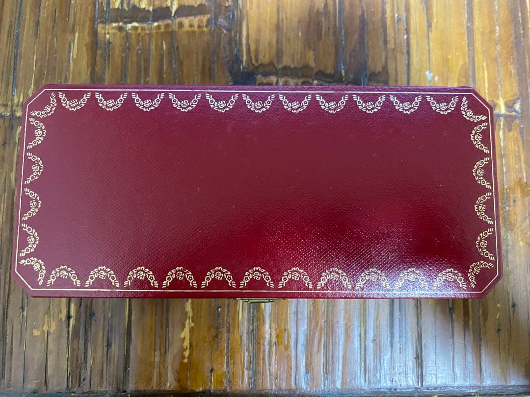 未使用 Cartier カルティエ　ボールペン シルバー ケース付き　インク黒