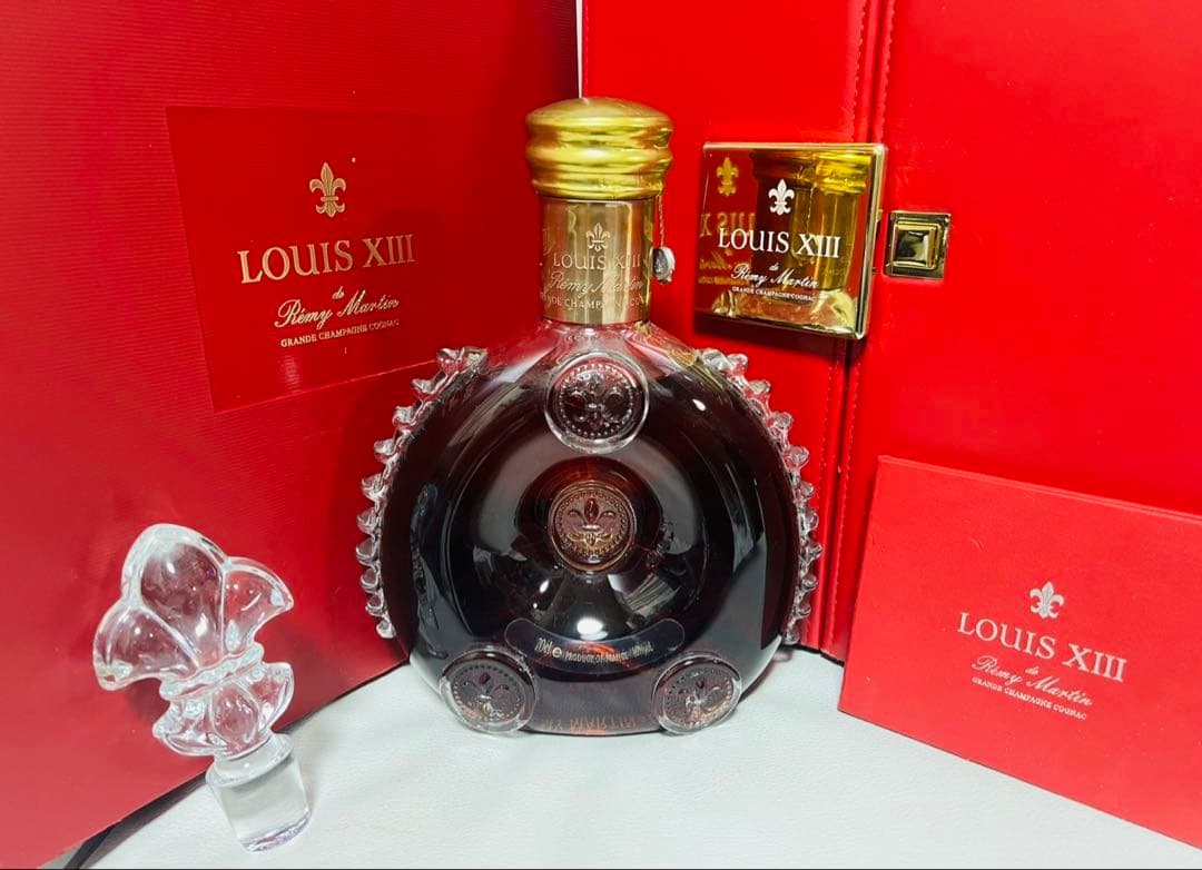 レミーマルタン ルイ13世　バカラ　冊子・替栓・観音開き化粧箱・外箱！未開封